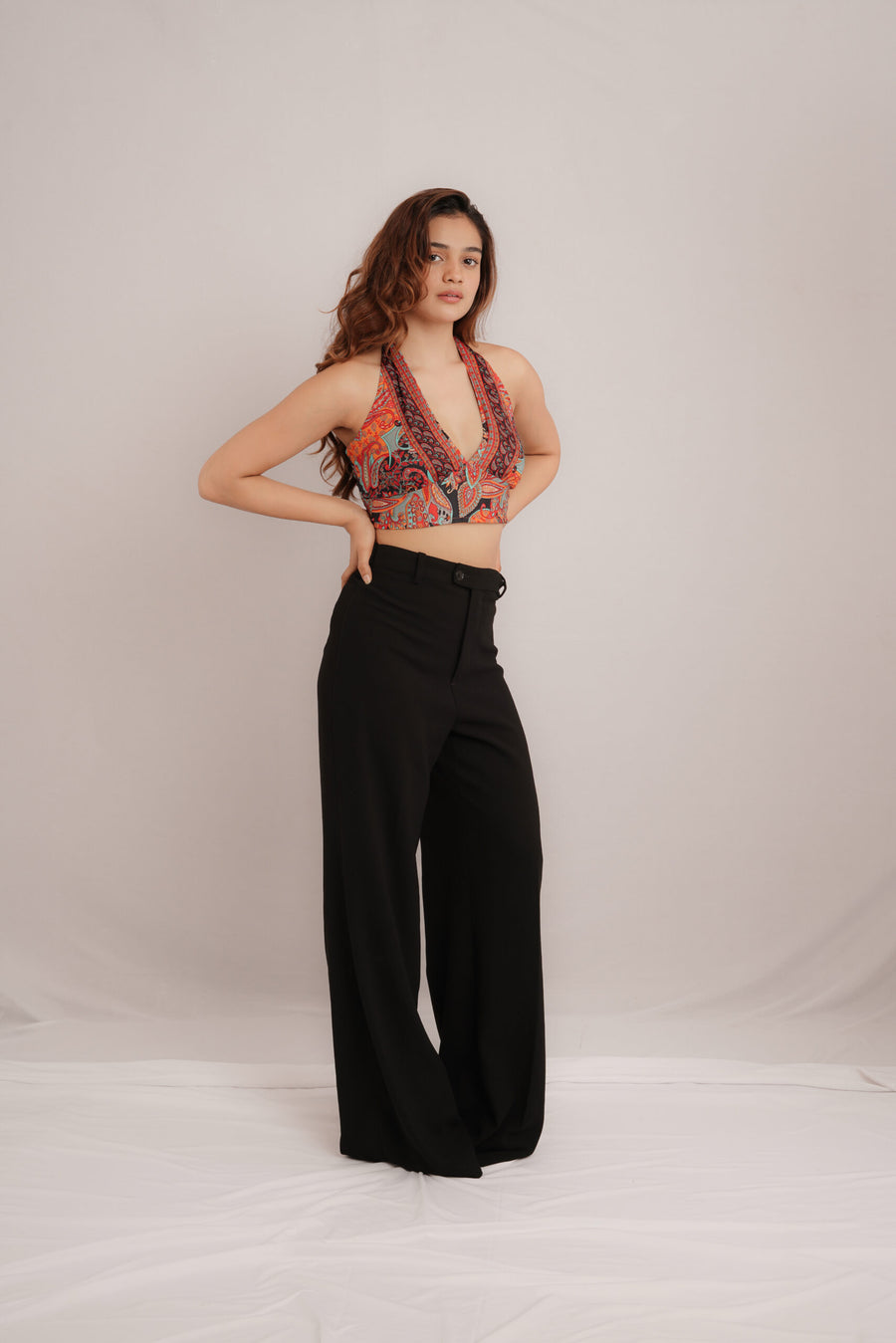 MEXICO HALTERNECK TOP