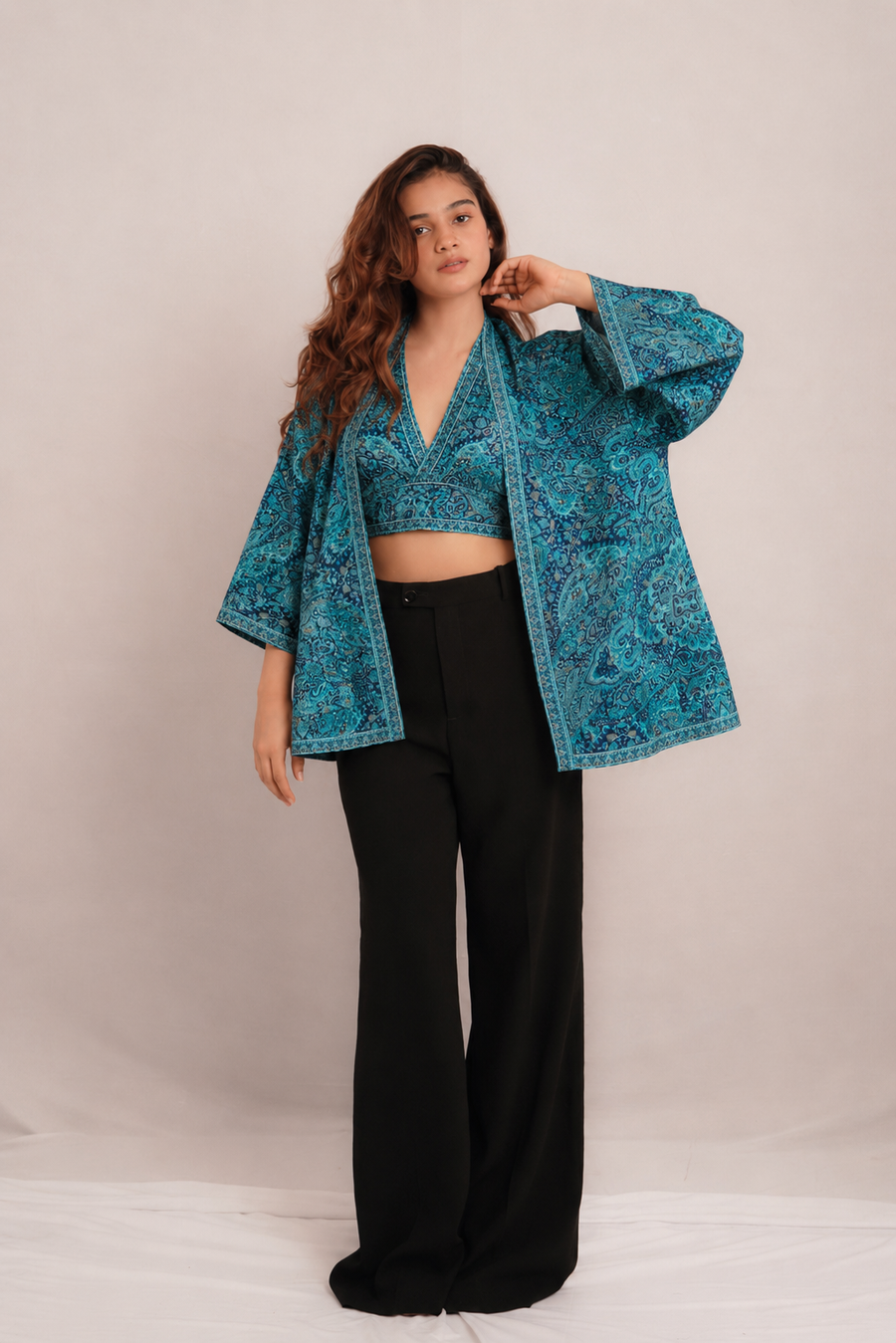 MACAU HALTERNECK & KIMONO SET